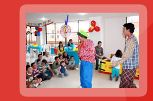 Gimnasio infantil, payasos, mimos y talleres recreativos.